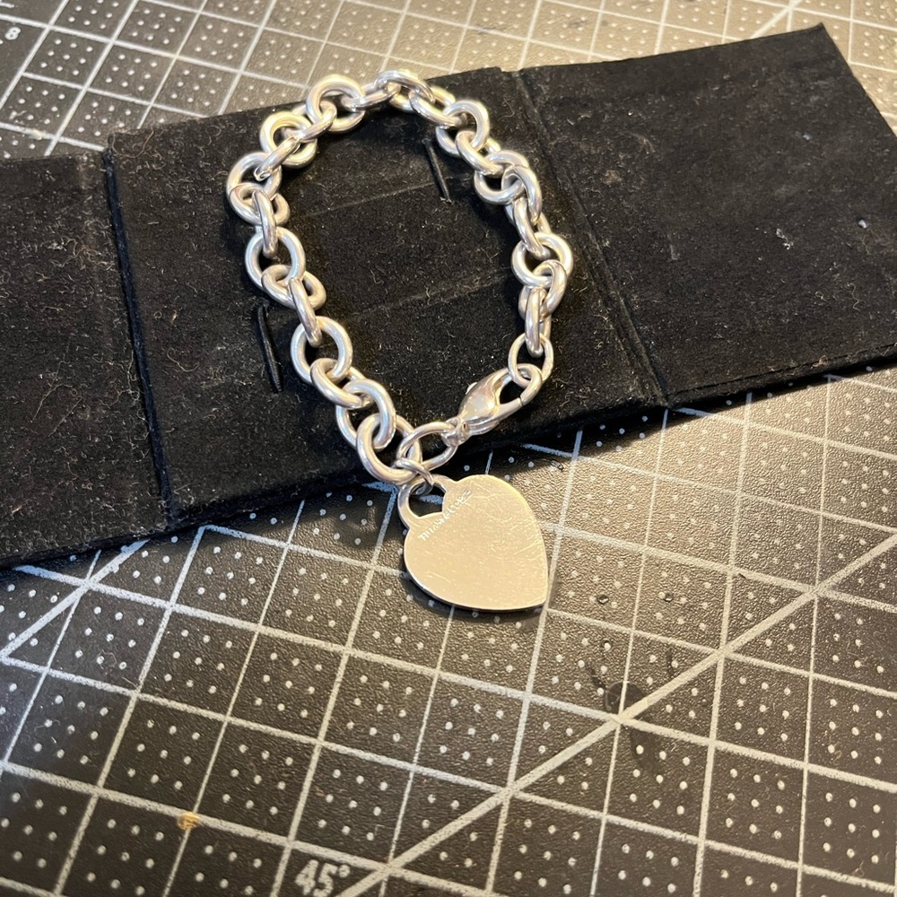 Authentic Tiffany & Co. Heart Chain Bracelet Sliver 925